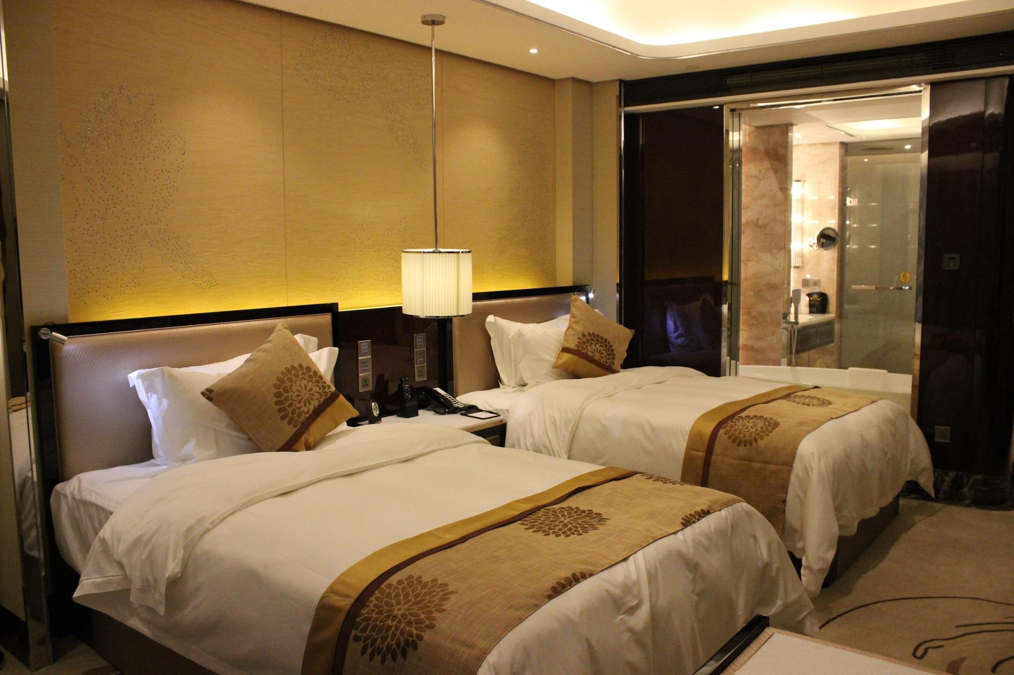 Wuhan Youyi International Hotel Bagian luar foto