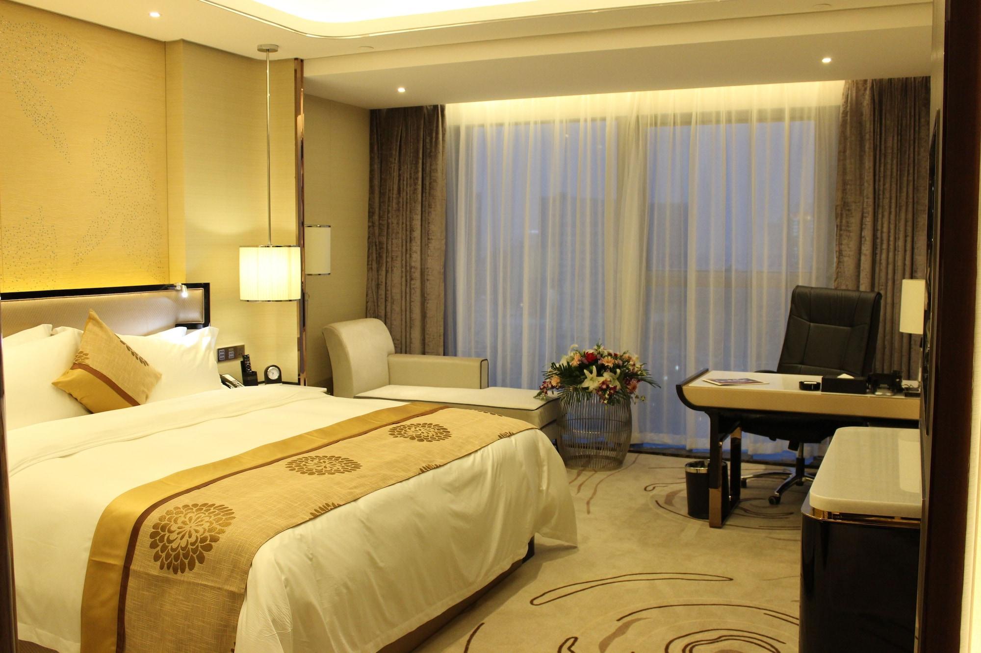 Wuhan Youyi International Hotel Bagian luar foto